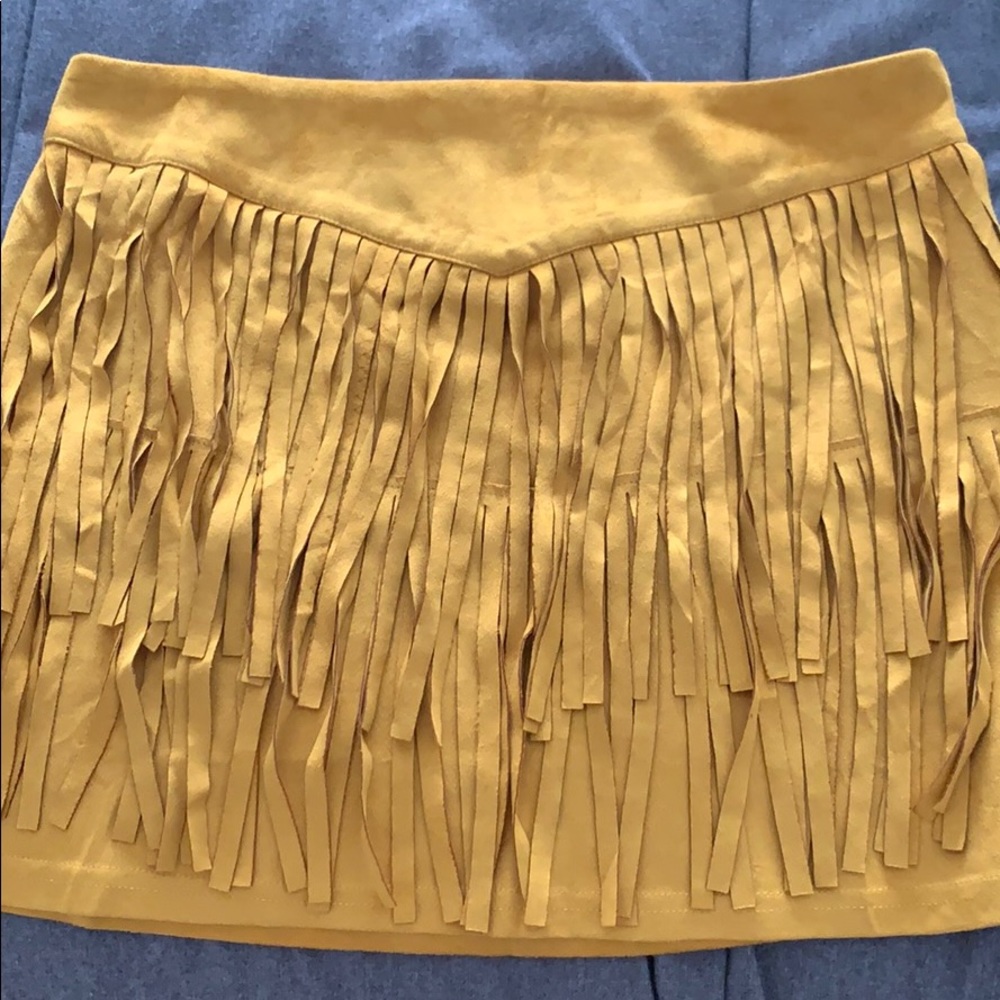 Yellow skirt